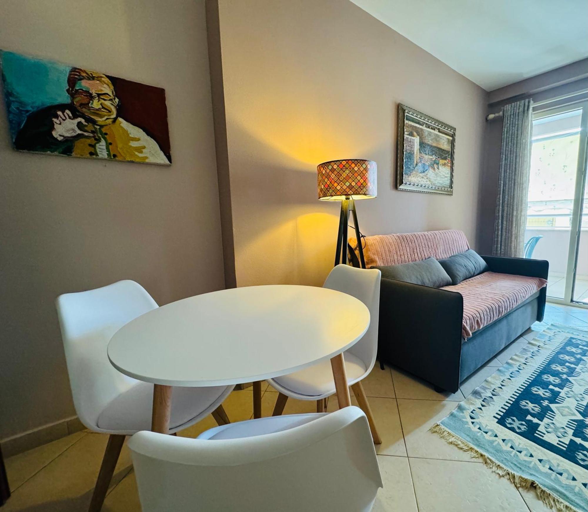 Sisi'S Apartments-Tirana City Center Bagian luar foto