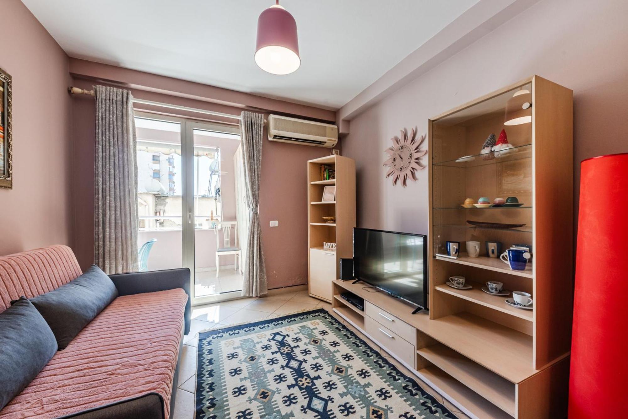 Sisi'S Apartments-Tirana City Center Bagian luar foto